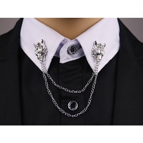 Men's Wolf Head Brooch