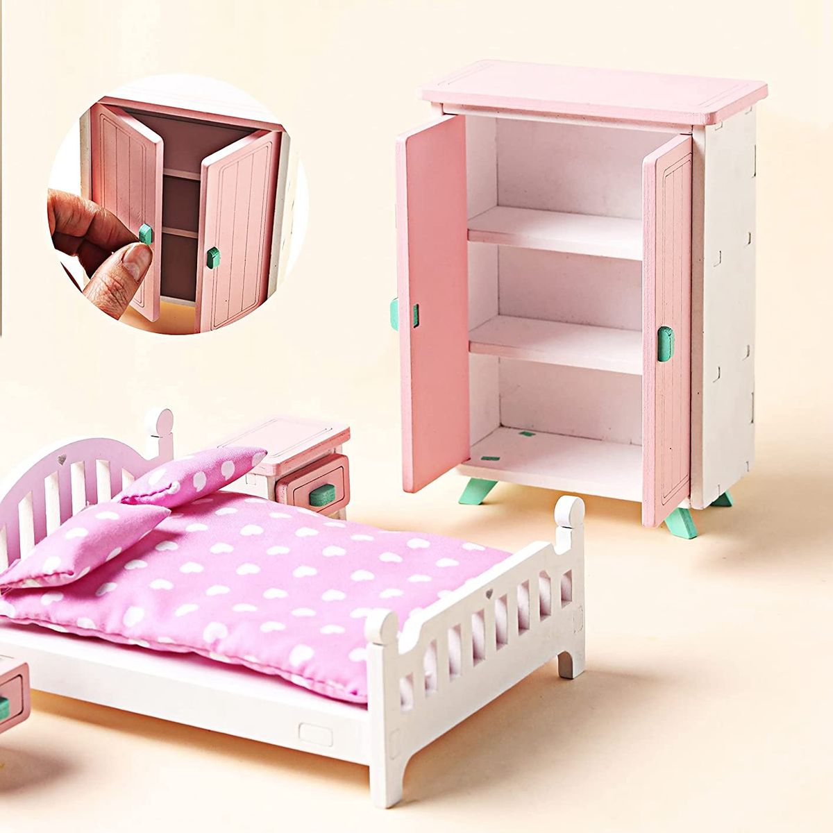 Wooden Dollhouse Furniture Set Mini Bedroom Model Toys For
