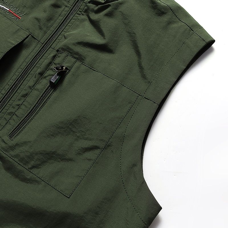 Men Sleeveless Stand Collar Loose Vest Multi-pockets Vest (Army Green)