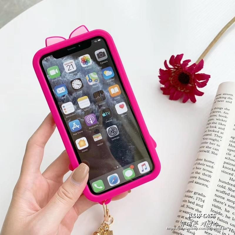 iPhone phone case for girls 3D silicone barbie with mirror