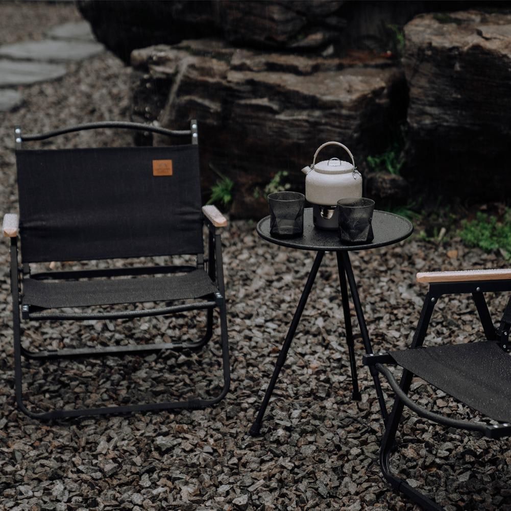 Folding Round Table Outdoor Three-Legged Dining Table