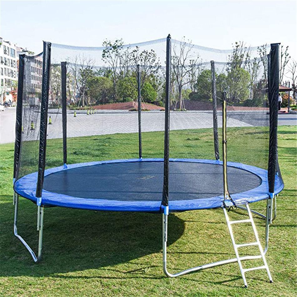 TRAMPOLINE 12  FEET