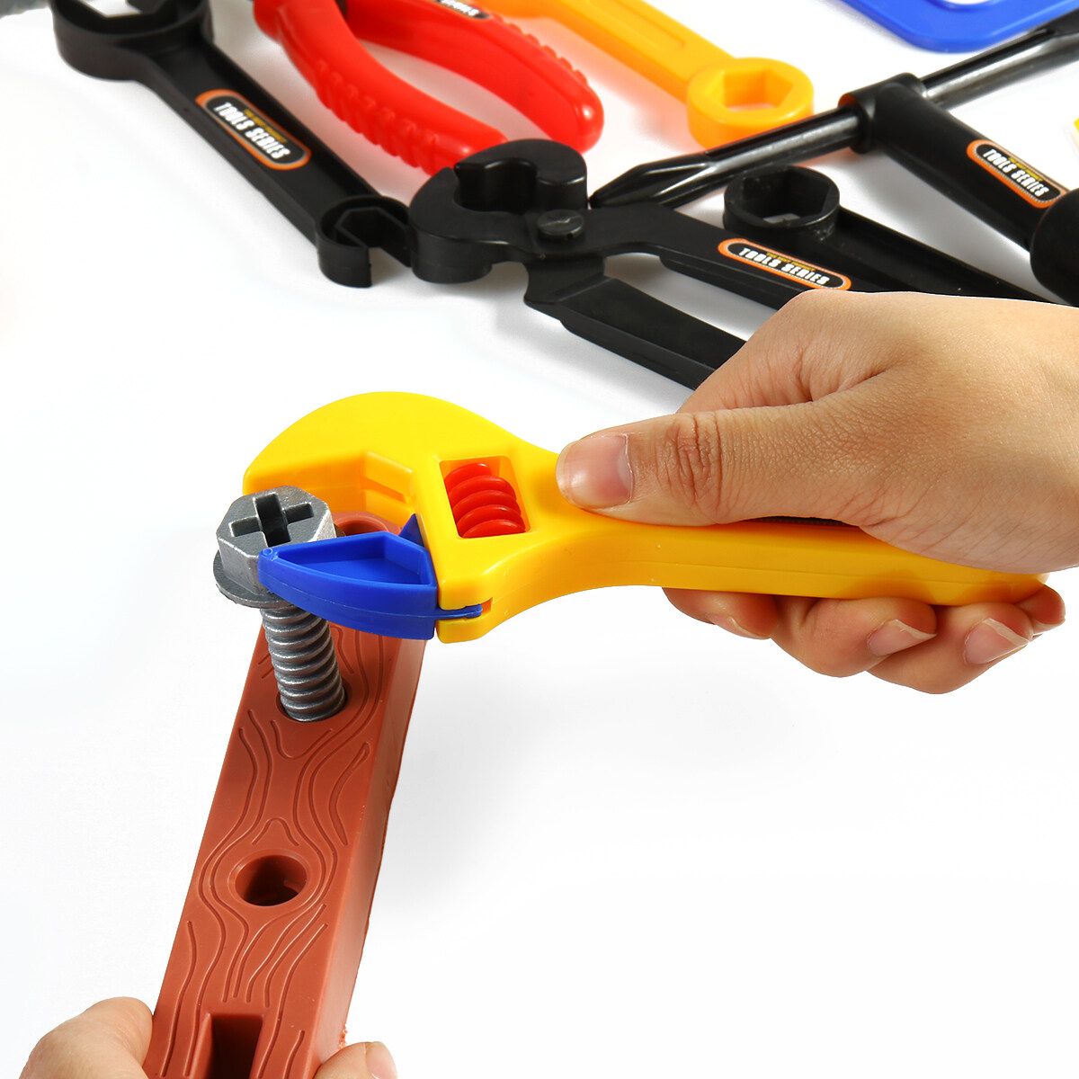 19/32/37PCS Plastic Simulation Tool Set Boys Kids Childs Funny Toy Kit Children Pretend Play Craftsman Carpentry Repair Toys Tools DIY 32PCS
