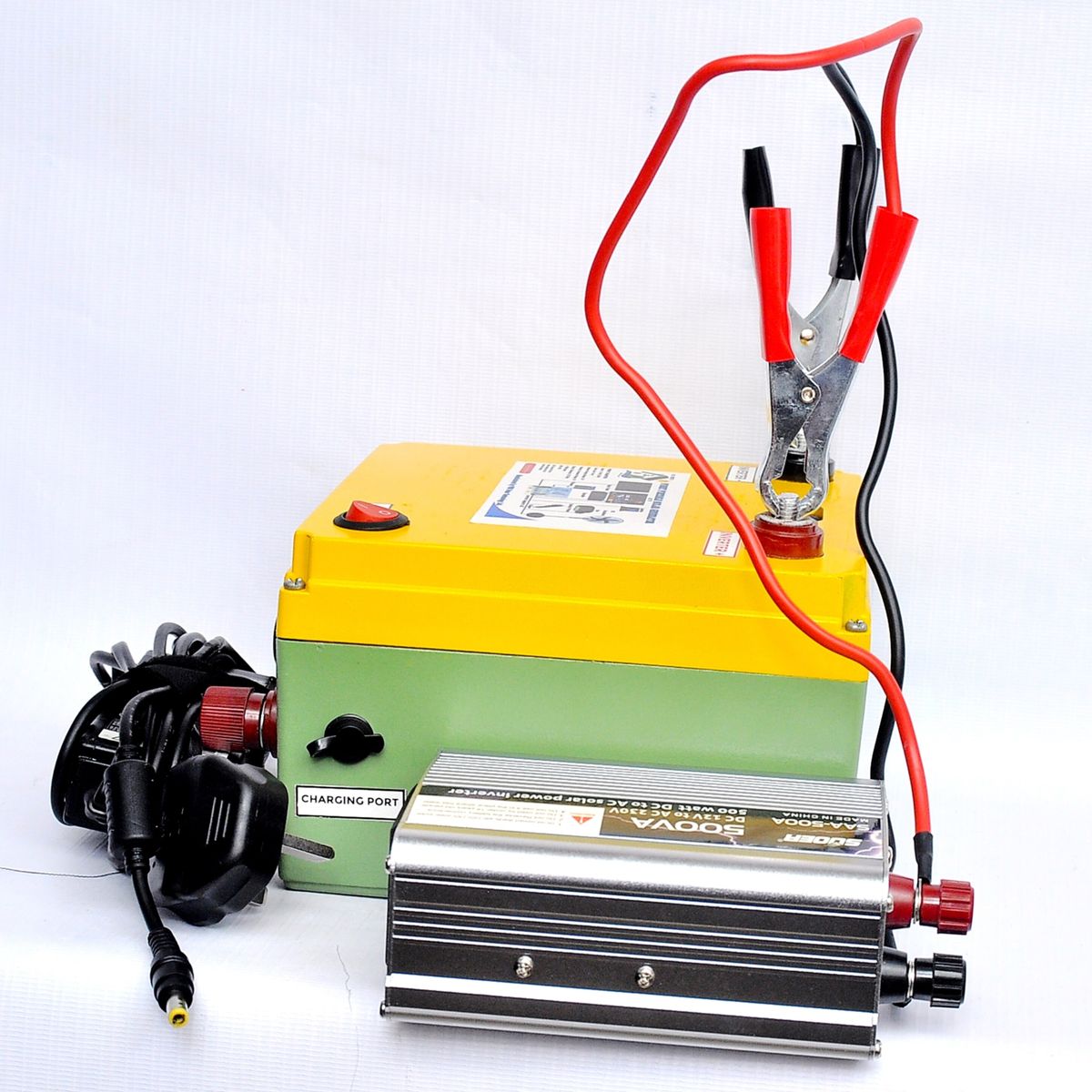 532Wh SOLAR GENERATOR FOR TV, LAPTOP, ROUTERS, PHONES