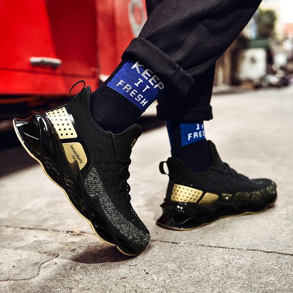 2021 Men Casual Noble Running Sneakers - Black/Gold