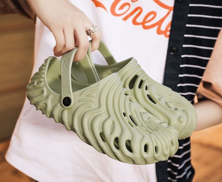 Unisex Fashion Foot Wear/ Waterproof Beach Wear For Outdoor - Green