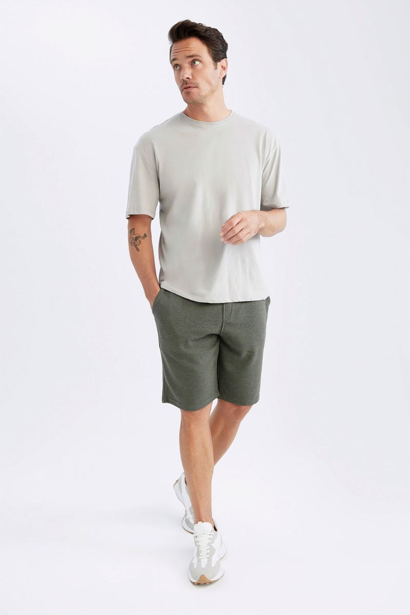 Man Regular Fit Knitted Short - Khaki