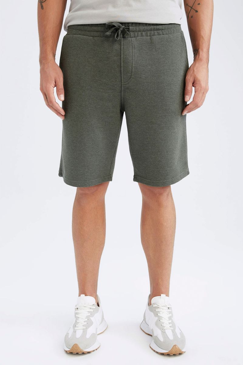 Man Regular Fit Knitted Short - Khaki