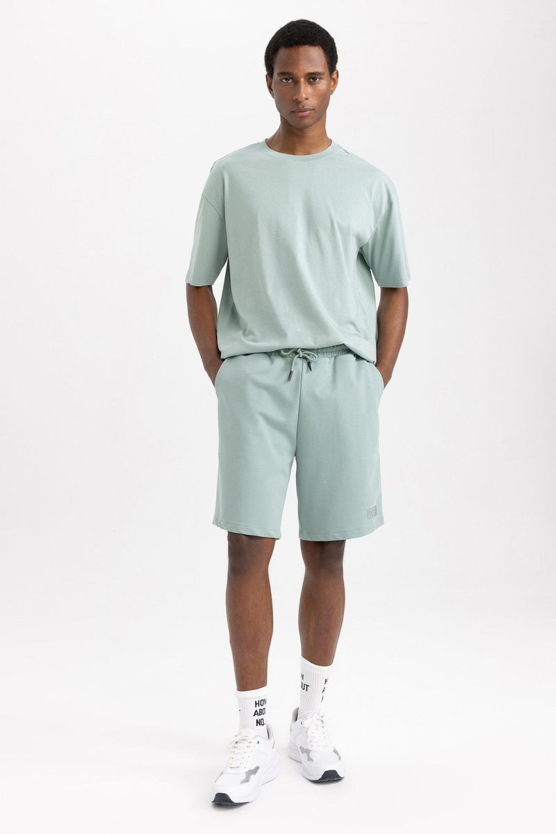 Man Oversize Fit Short Sleeve Crew Neck Knitted T-Shirt - Green