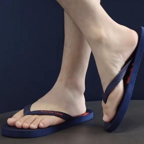 Unisex Antislip Beach Rubber Slippers/Flip-flops - Navy Blue