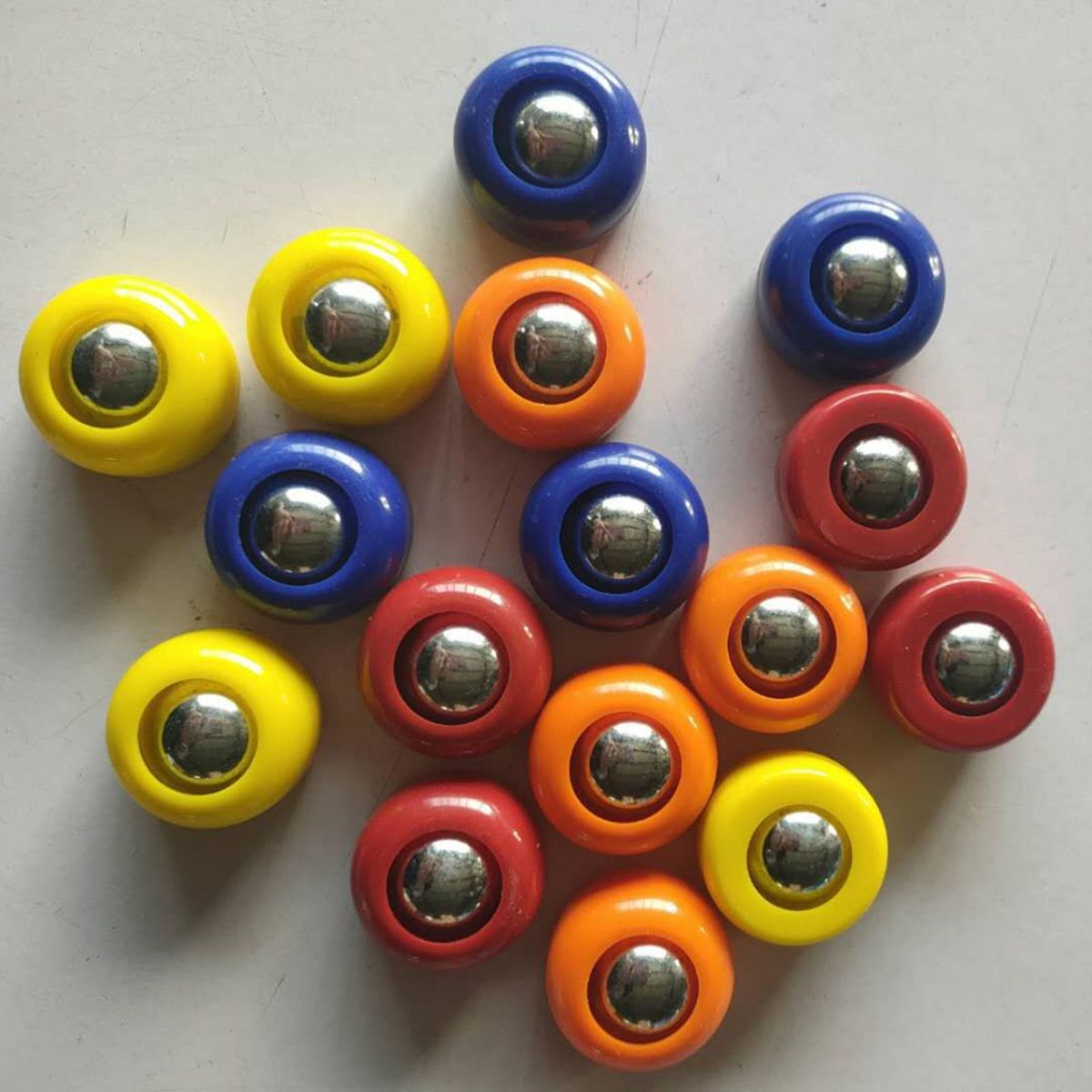 16x Shuffleboard Pucks Set Shuffleboard Rollers Set For