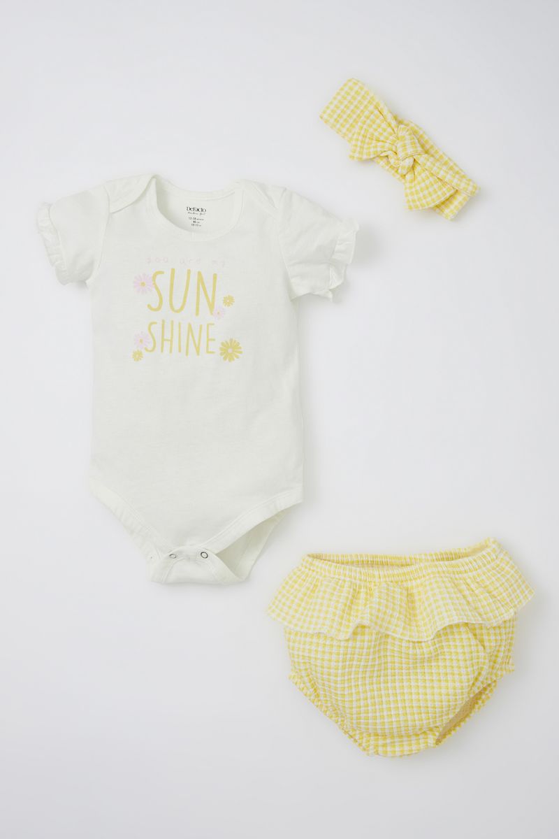 BabyGirl - 3-Piece Regular Fit Envelope Neck Short Sleeve Knitted Set - Ecru