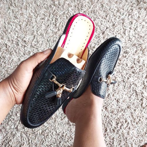 Men Matted Half Shoe With Tassel Design (M16) - Black