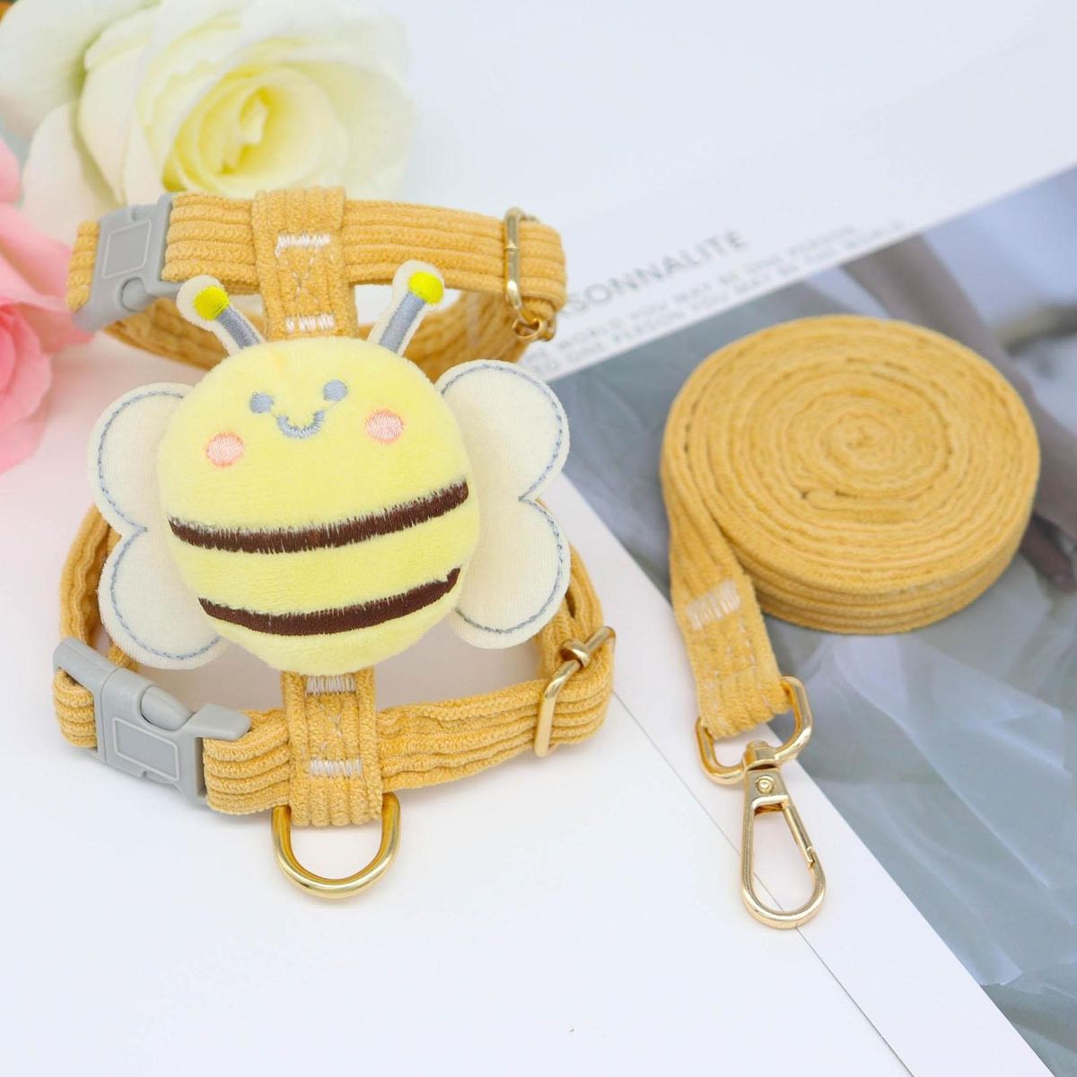 1 Set Dog Traction Rope Puppy Escape-proof Traction Rope Comfort Pet Vest Set Yellow