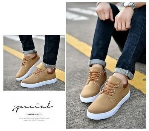 Solid Color Men's Breathable Lace-up Canvas Sneakers - Khaki