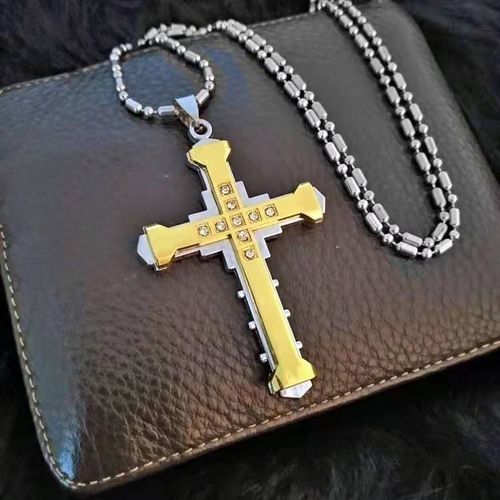 A Stylish Unisex Gold Crystal Cross Titanium Necklace