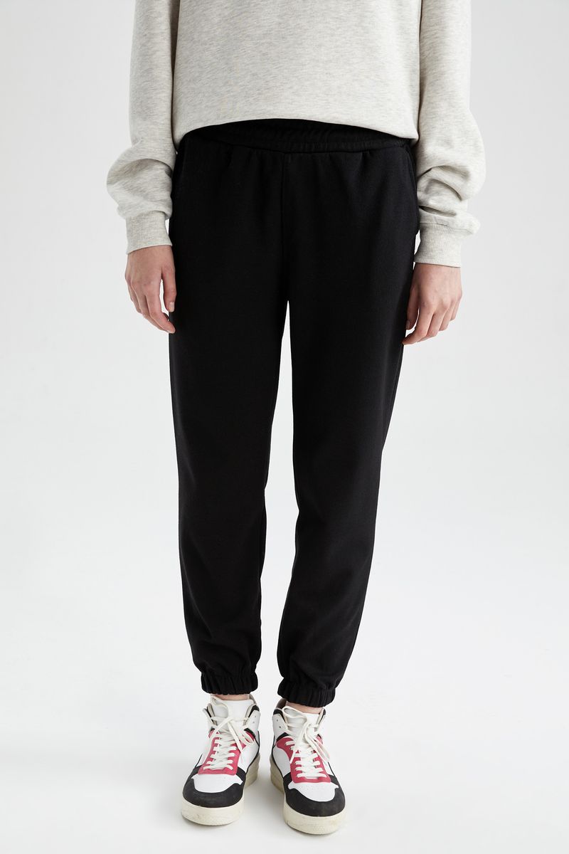 Woman - Standart Fit Trousers-Black