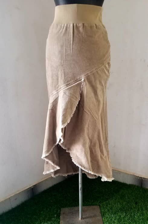 Ladies Dipped Hem Skirt By Business Bump