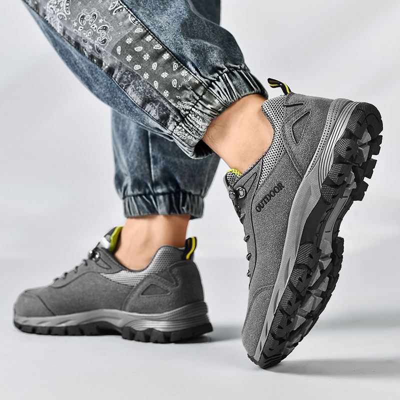 New Arrival Hiking Shoes Men Sneakers EUR Size 39-49 Outdoor Mountain Climbing Shoes High Quality Male Sport Trekking Sneakers Suede Leather Combat Desert Training Shoes Wear-resistant Work Sneakers Grey