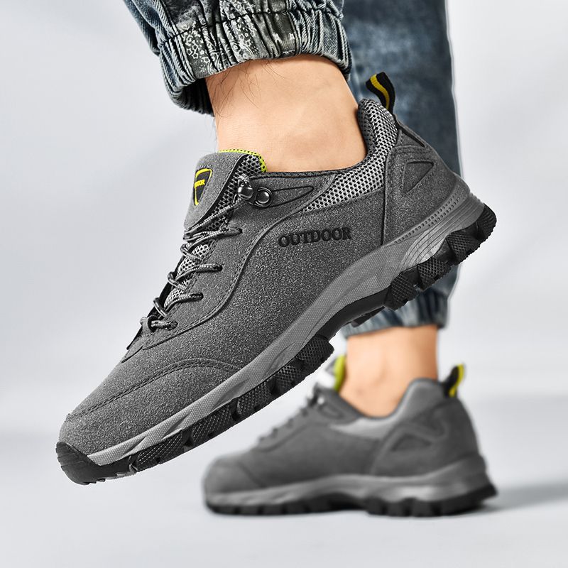 New Arrival Hiking Shoes Men Sneakers EUR Size 39-49 Outdoor Mountain Climbing Shoes High Quality Male Sport Trekking Sneakers Suede Leather Combat Desert Training Shoes Wear-resistant Work Sneakers Grey