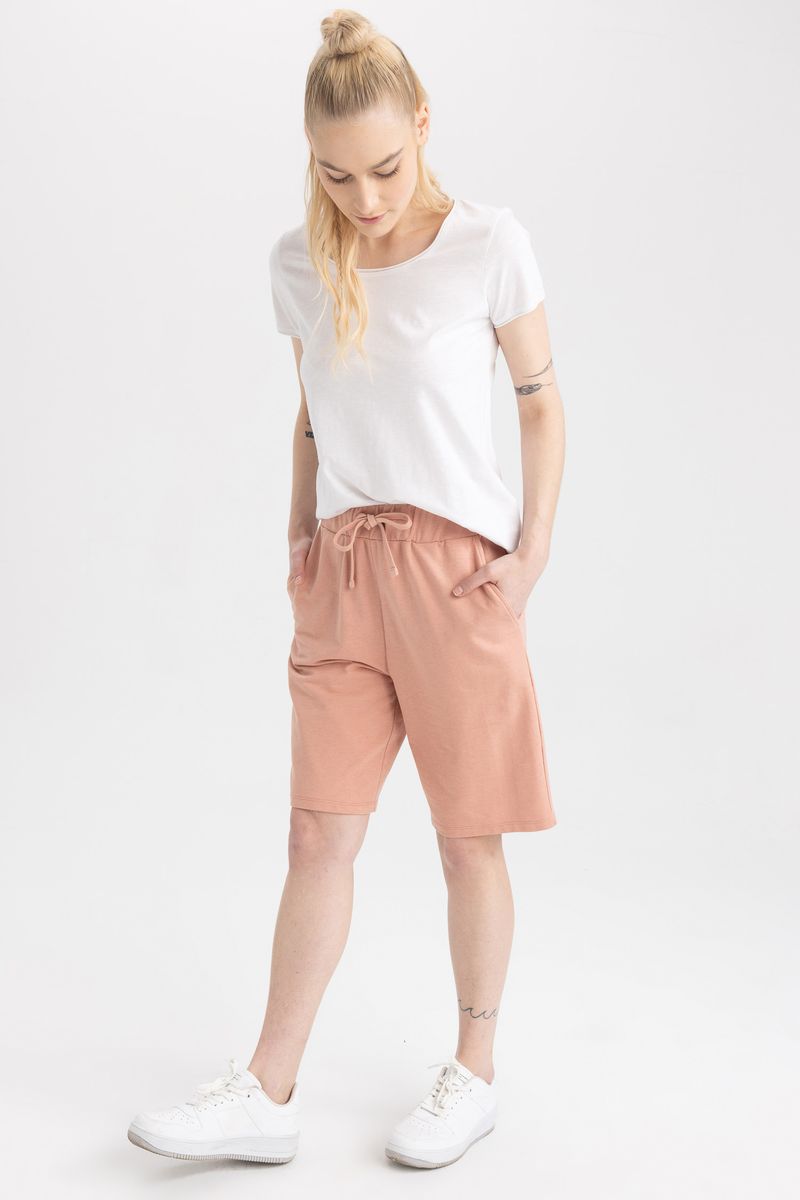 Woman Regular Fit Knitted Bermuda - Pink