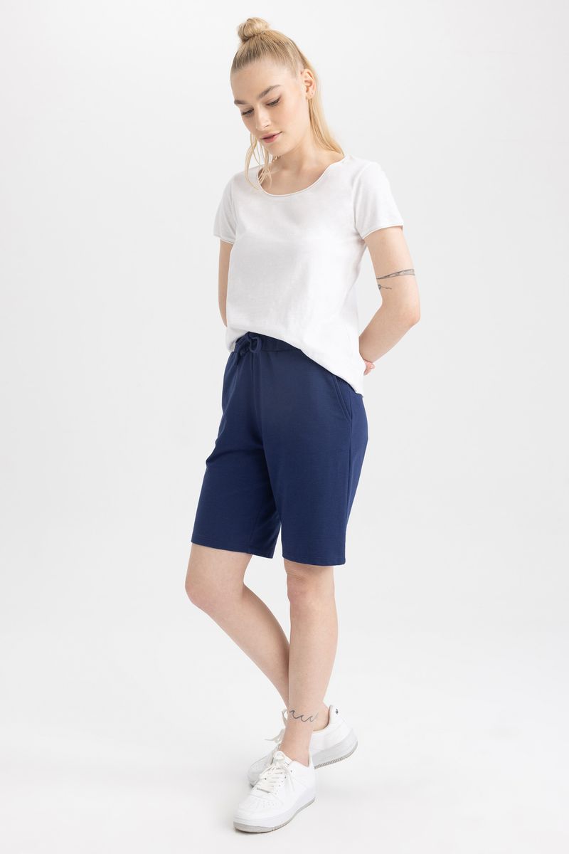 Woman Regular Fit Knitted Bermuda - Navy