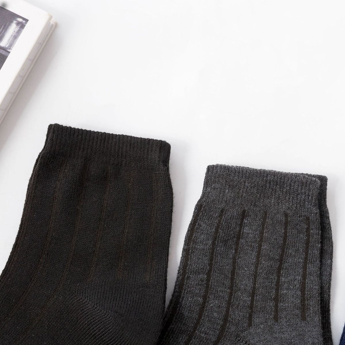 5 Set Plain Men's Socks With Gift Box