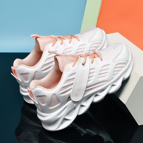 2021 New Girls Catwalk Trend Fashion Sneakers