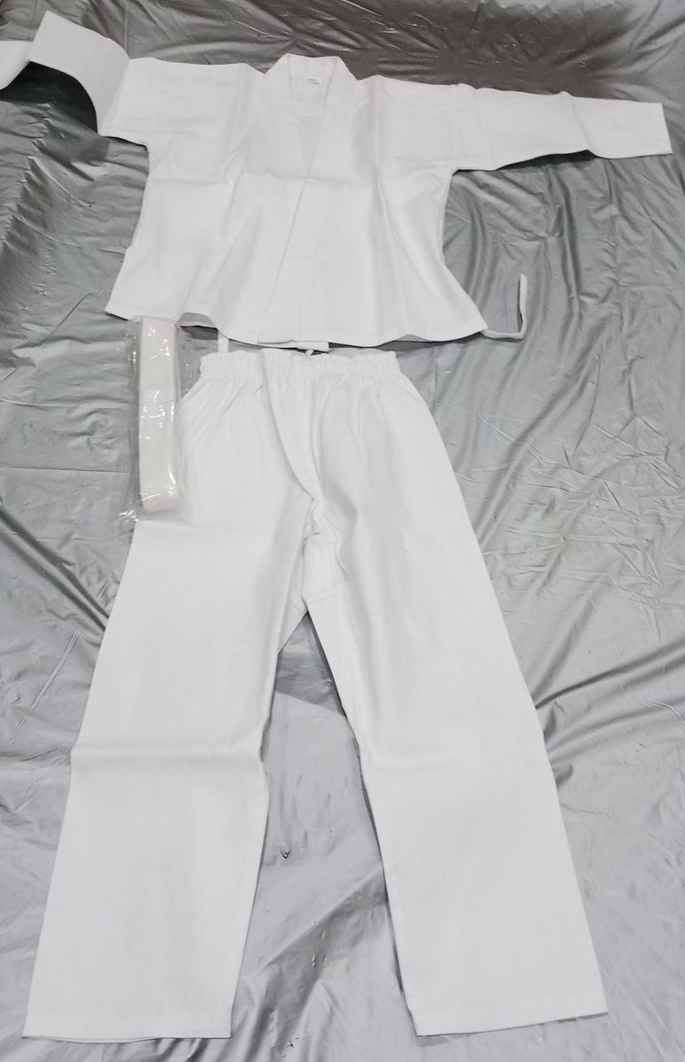 KIDS Karate Uniform - White SIZE 130