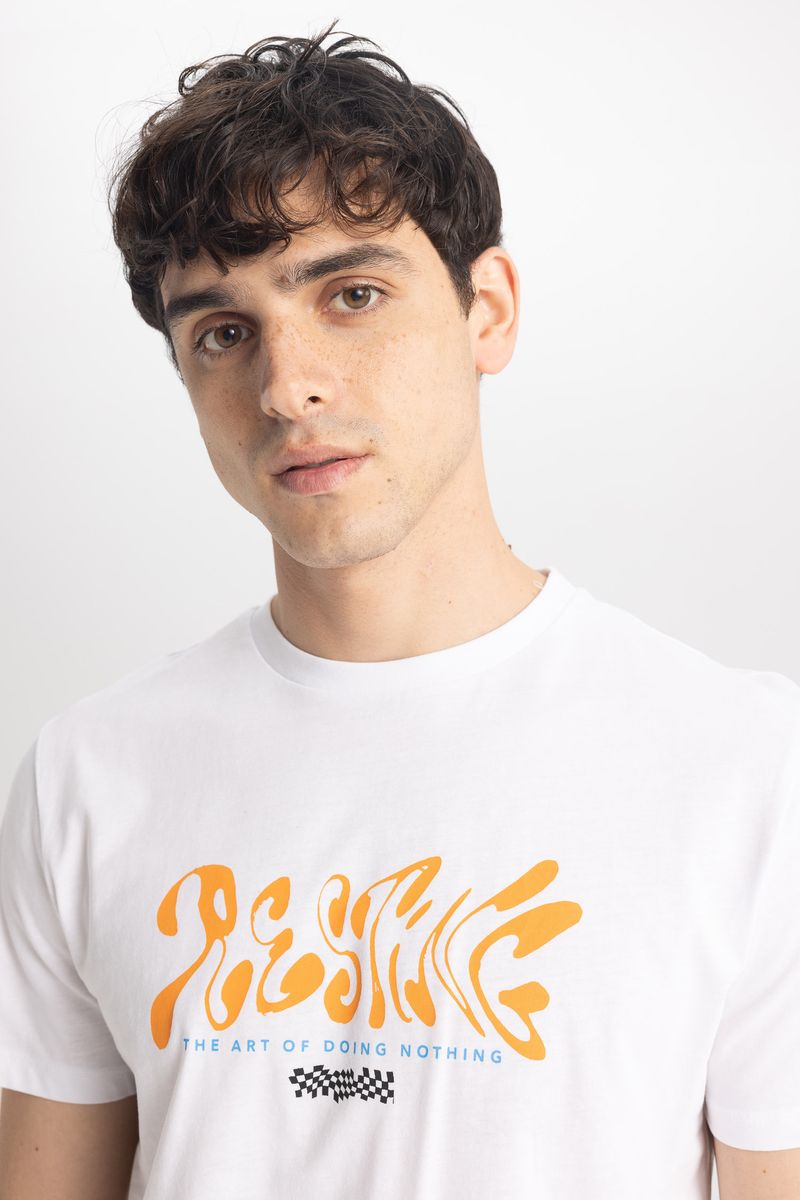 Man Young Slim Fit Short Sleeve Crew Neck Knitted T-Shirt - White