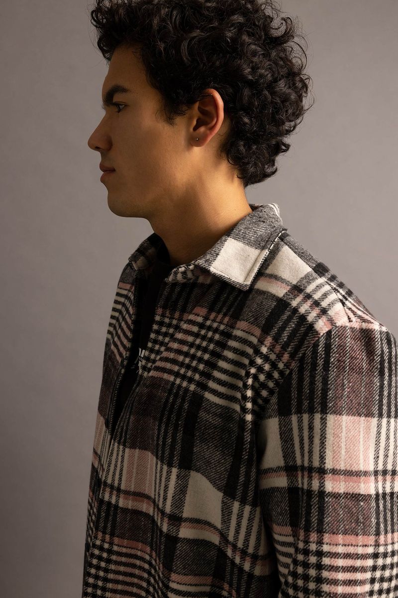 Man Young Regular Fit Woven Long Sleeve Shirt - Multi