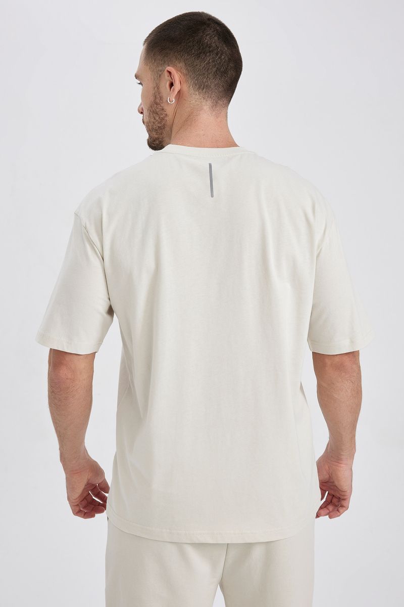 Man Oversize Fit Short Sleeve Crew Neck Knitted T-Shirt - Beige