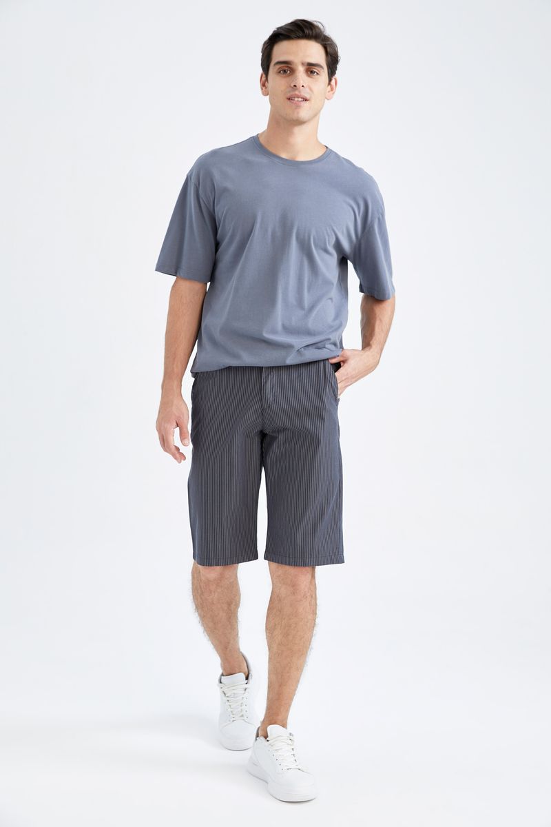Man Young Regular Fit Woven Bermuda - Anthracite