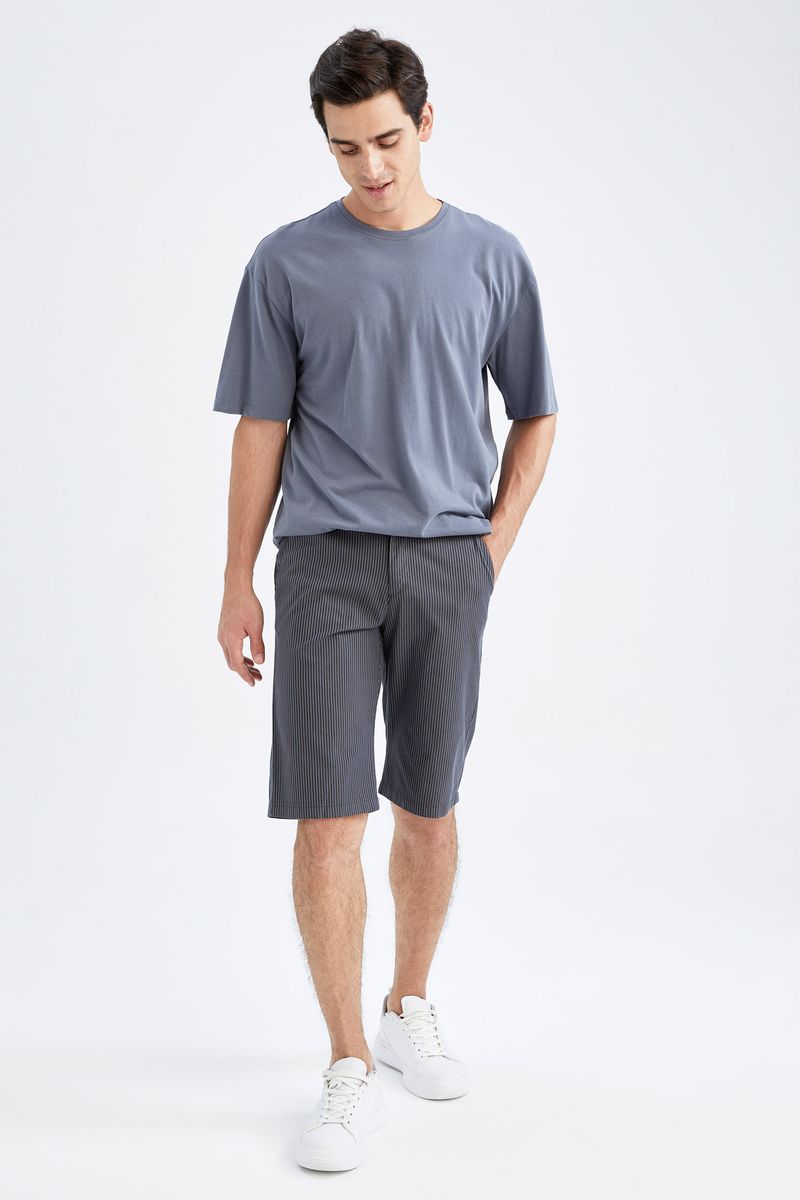 Man Young Regular Fit Woven Bermuda - Anthracite