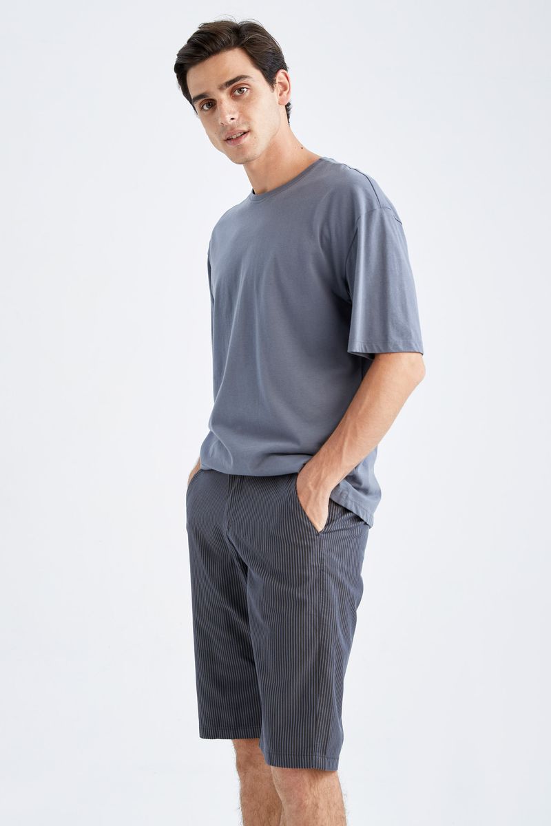 Man Young Regular Fit Woven Bermuda - Anthracite