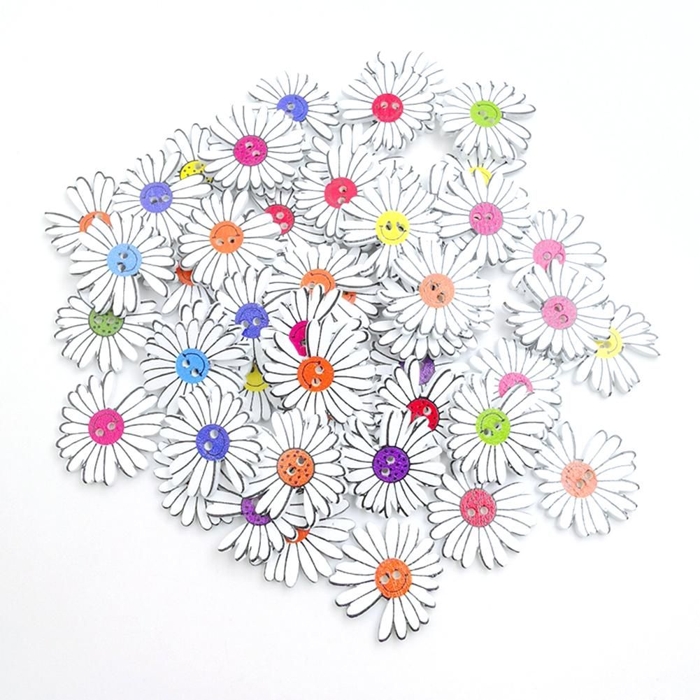 50Pcs Marguerite Shape 2 Holes Wooden Buttons Clothes Sewing Scrapbooking Decor-Mix Color