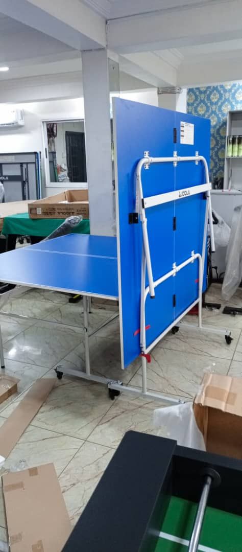 Standard Indoor Table With Complete Accessories