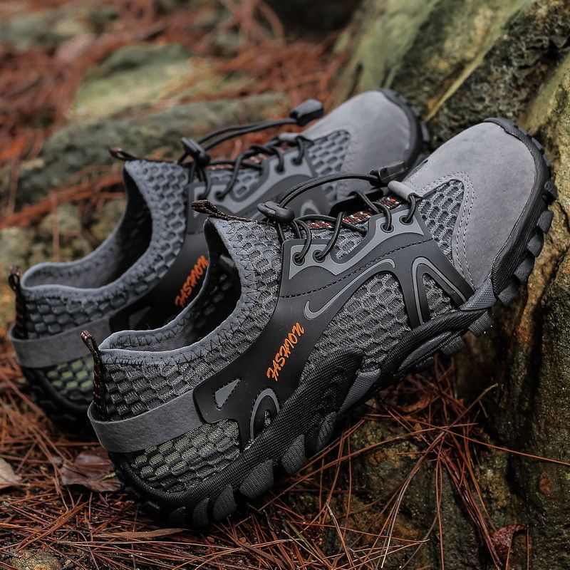 Mens Mountain Trekking Shoes Big Size 39-50 Summer Mesh Breathable Men Hiking Shoes Outdoor Man Sneakers Male Quick-dry Water Shoes Grey