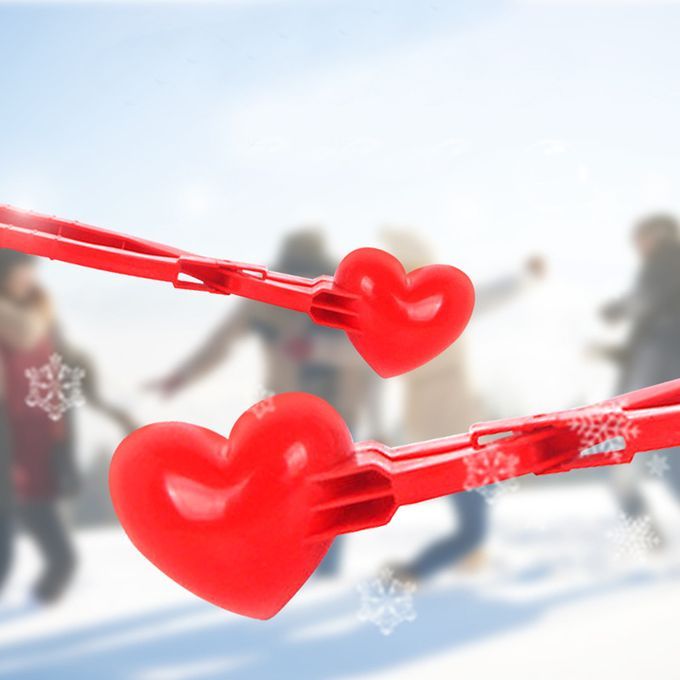 Heart Snowball Maker Clip Mold Sand Ball Clamp Tool Snow Fight Kids
