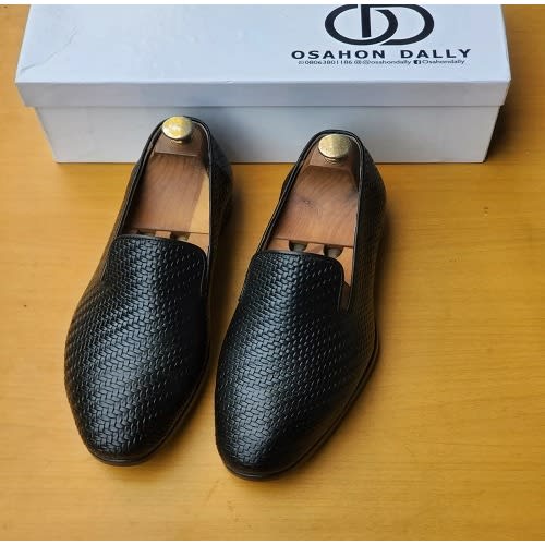 V Leather Loafers