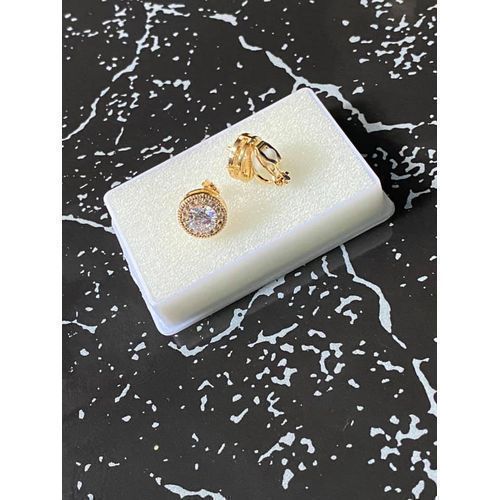 Gold Iced Luxury Men's Stud Magnetic Punk Earrings