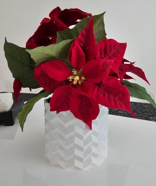 White Geometric Origami Flower Pot