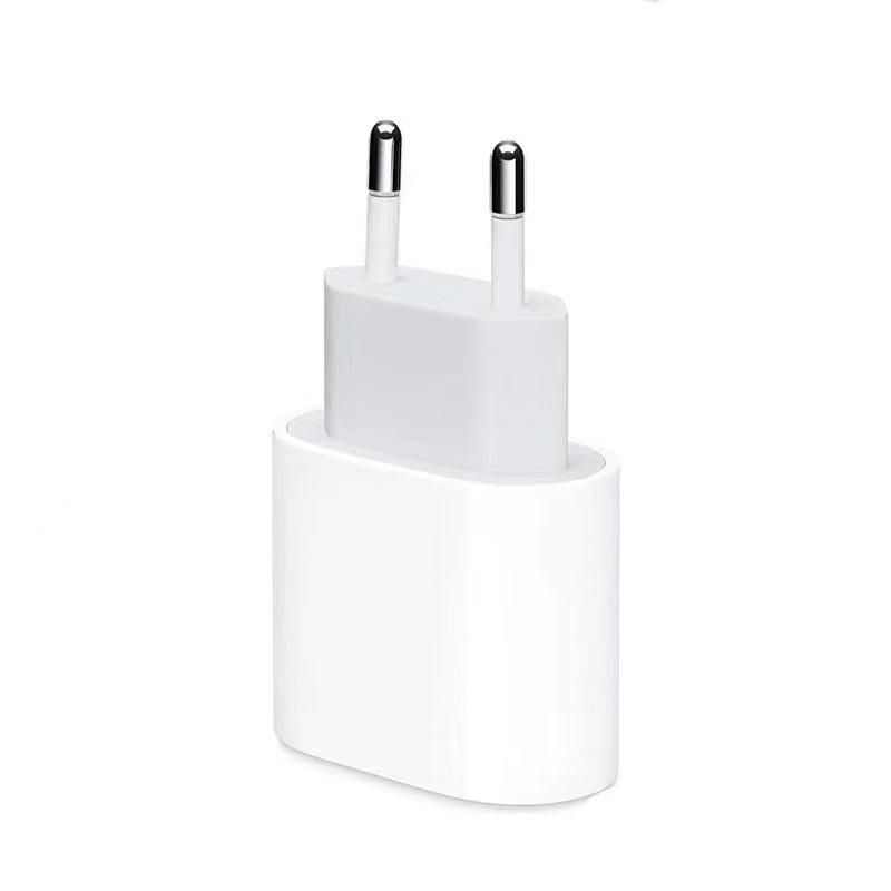 European standard 20WPD adapter suitable for Apple iphone13/14 mobile phone type-c pd fast charging head wholesale With packaging (without packaging) CTC 20W (2 meters)