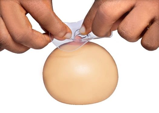 Nipple Shield- For Easy Latch On While Breastfeeding; 2pcs With A Storage Case, Cut-out Design