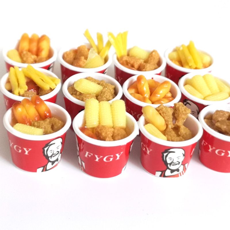 2PCS 16 Scale Dollhouse Miniature KFCS Bucket Chips Food