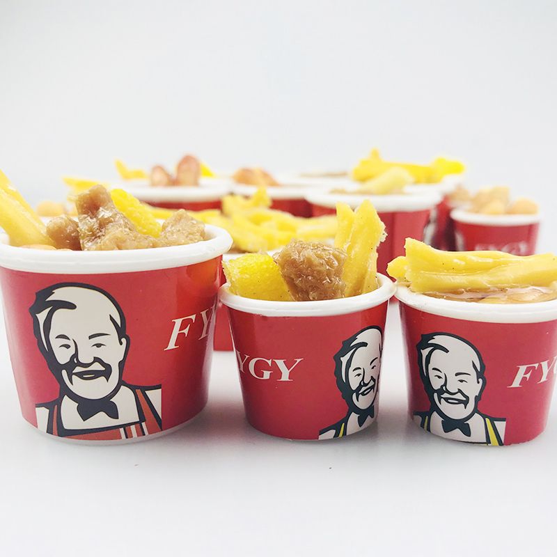 2PCS 16 Scale Dollhouse Miniature KFCS Bucket Chips Food