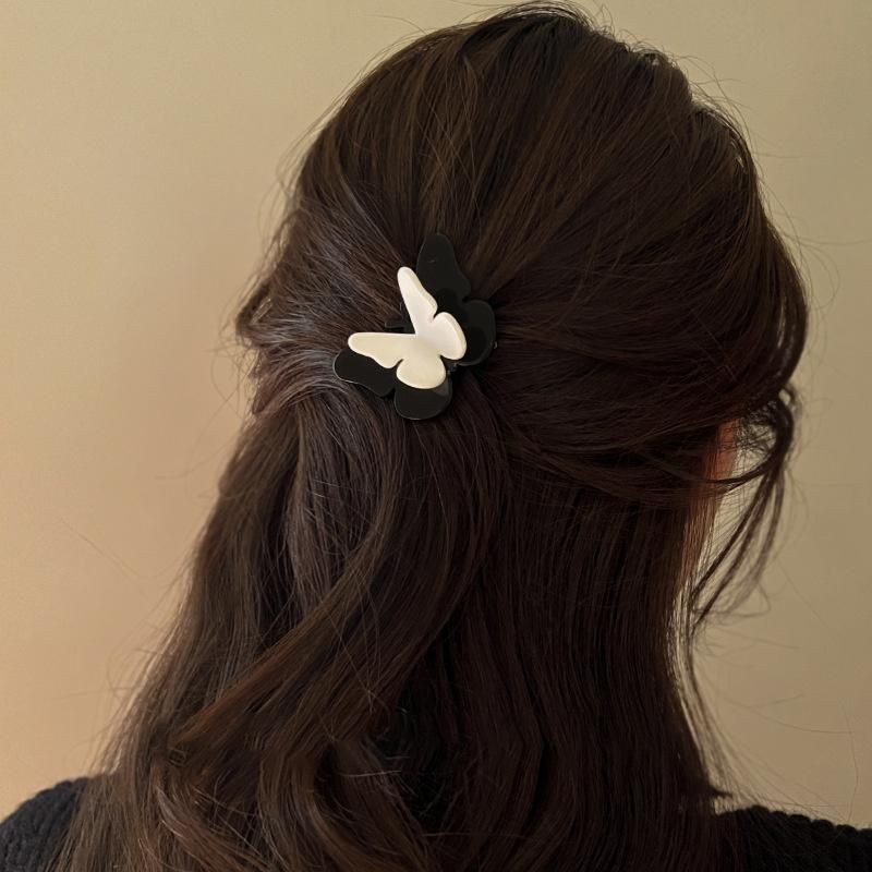 2023 Korean Style Acrylic Black White Butterfly Hair Clips Hairpins For Women Girl Clip Bangs Side Barrettes Hair Accessories