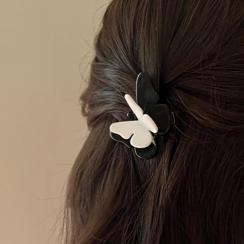 2023 Korean Style Acrylic Black White Butterfly Hair Clips Hairpins For Women Girl Clip Bangs Side Barrettes Hair Accessories