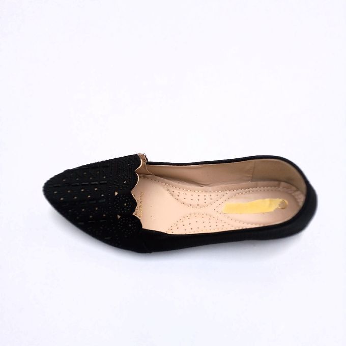 Trendy Flat Shoe For Ladies Women-black