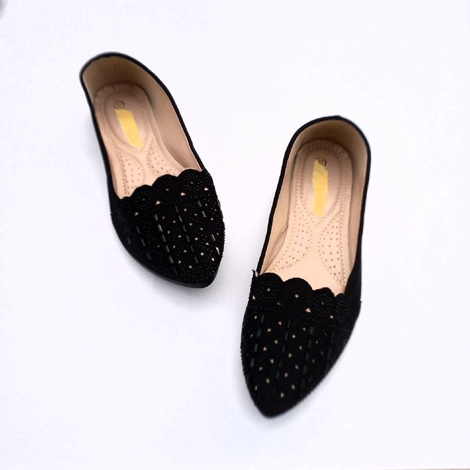 Trendy Flat Shoe For Ladies Women-black